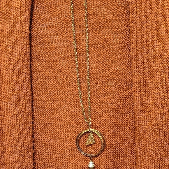 Necklace - Picture 4 of 6